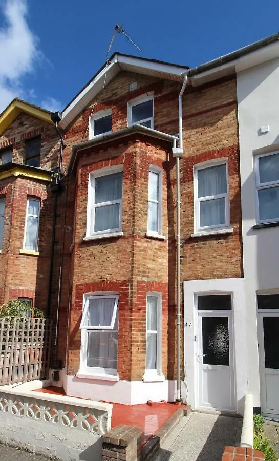 Apartment Gorgeous Town Centre Apt With Courtyard Garden Bournemouth